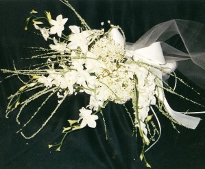 ORCHID BUNCH WITH QEEN ANN LACE AND GRASS BOUQUET